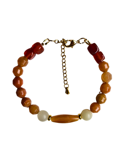 Detalle de ágata facetada y jade natural de la Pulsera Arenas de Oriente - PIERRE & CHAÎNE